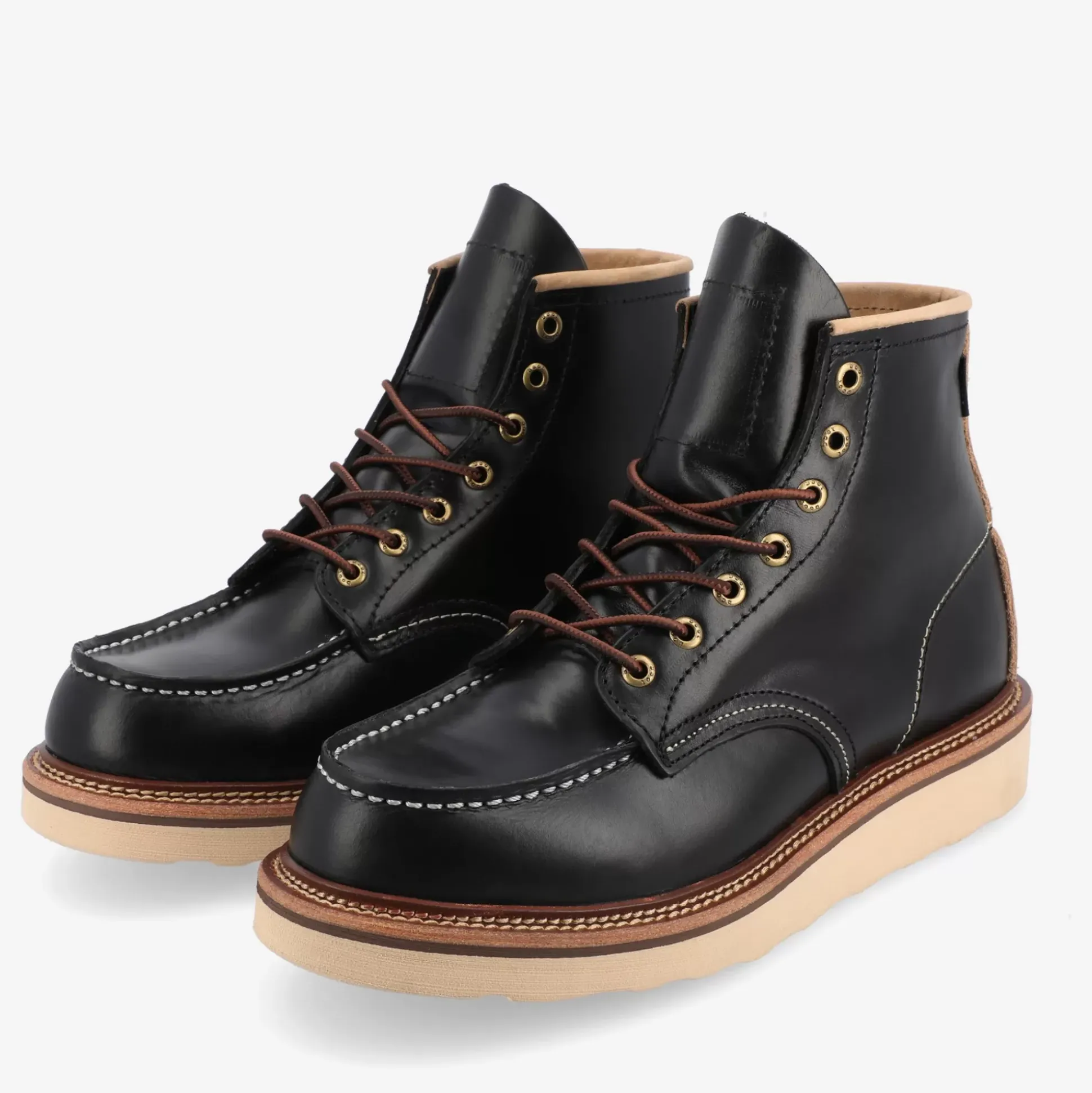 Model 002 Boot In Black