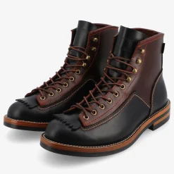 Model 007 Boot In Black/Cherry