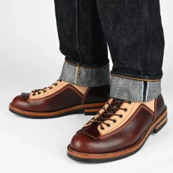 Model 007 Boot In Black/Cherry