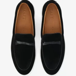 Model 108 Loafer In Black