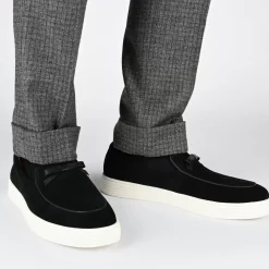 Model 108 Loafer In Black
