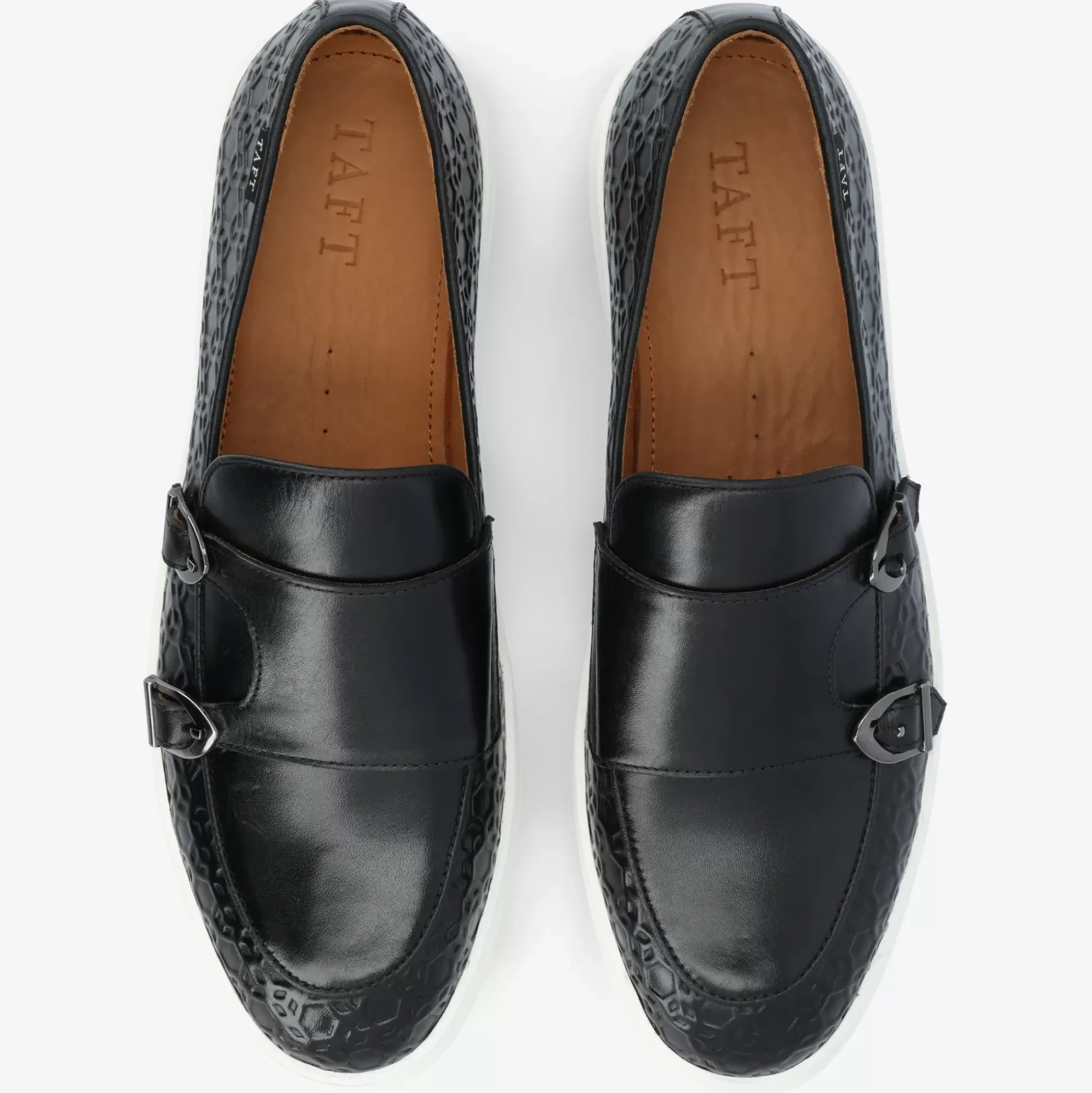 Model 107 Loafer In Black