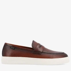 Model 106 Loafer In Chili