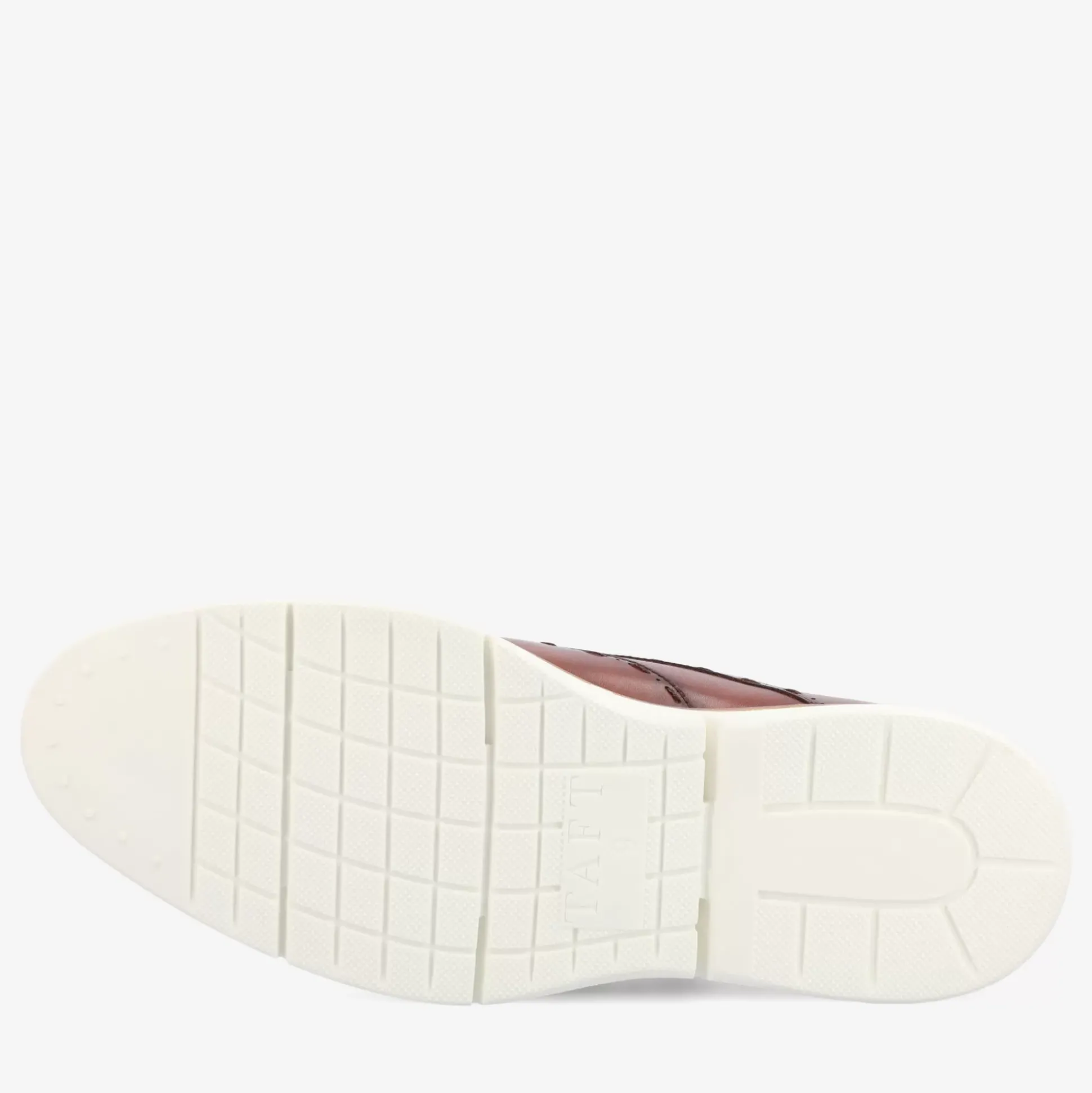 Model 105 Shoe In Honey