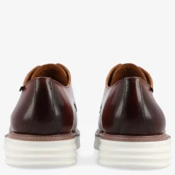 Model 104 Shoe In Honey
