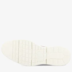 Model 104 Shoe In Honey