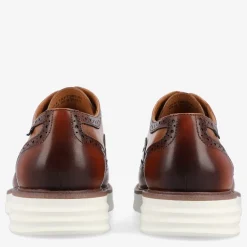 Model 103 Shoe In Walnut