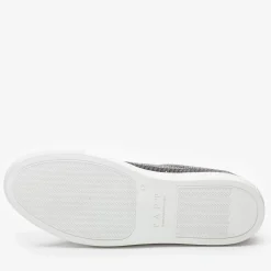 The Fifth Ave Sneaker In Stone Pebbled Leather | Taft