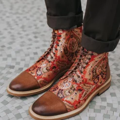 The Jack Boot In Red Paisley | Taft