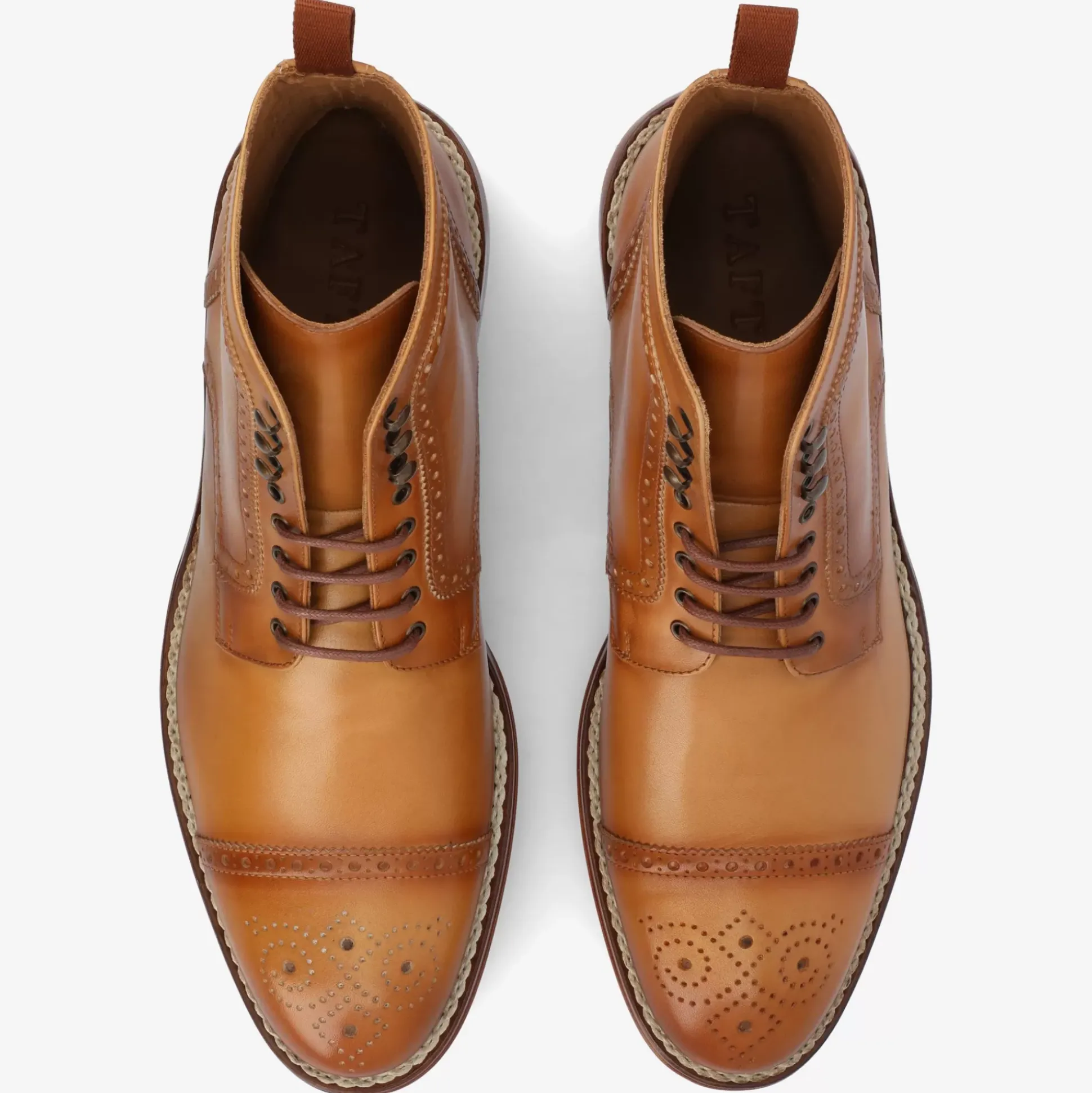 The Noah Boot In Honey
