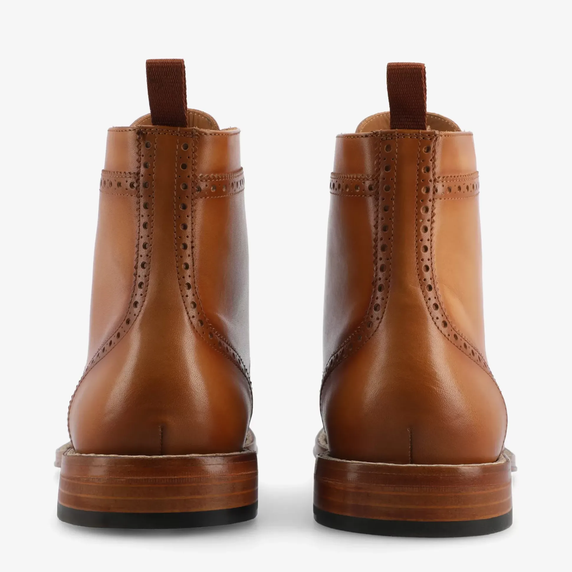 The Noah Boot In Honey